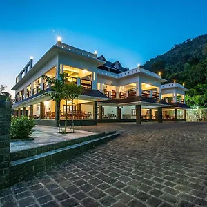  Villa Stayvista At Springhills & Ayurvedic India